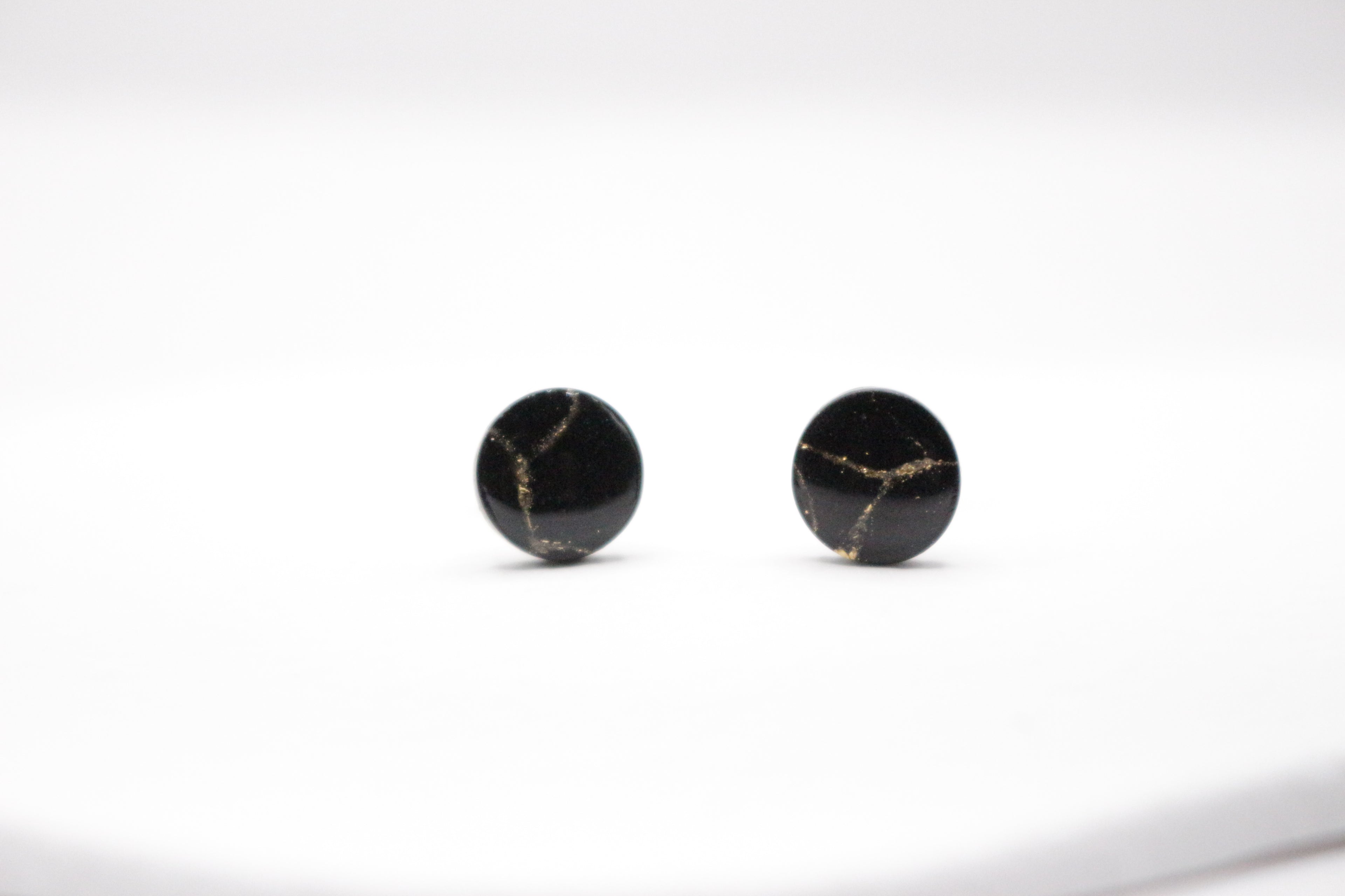 Boucles Noir & Doré - Puces